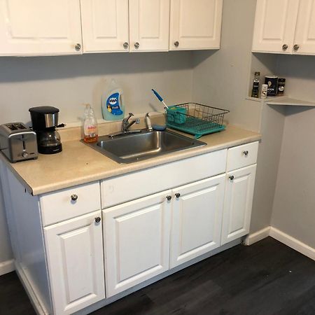 Private 2-Bedroom With Free Parking And Direct Bus To Nyc Manhattan Only 2 Blocks Away Linden Exterior foto